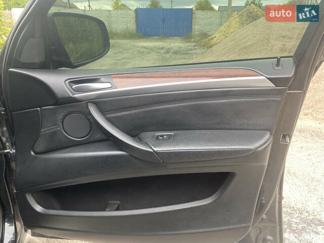 Черный БМВ Х5, объемом двигателя 3 л и пробегом 240 тыс. км за 12000 $, фото 21 на Automoto.ua