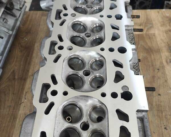 Черный БМВ Х5, объемом двигателя 4.8 л и пробегом 300 тыс. км за 9000 $, фото 14 на Automoto.ua