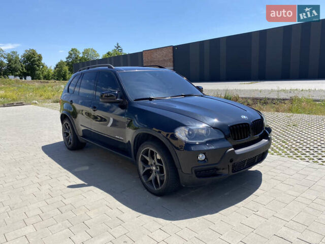 Черный БМВ Х5, объемом двигателя 3 л и пробегом 290 тыс. км за 14000 $, фото 1 на Automoto.ua