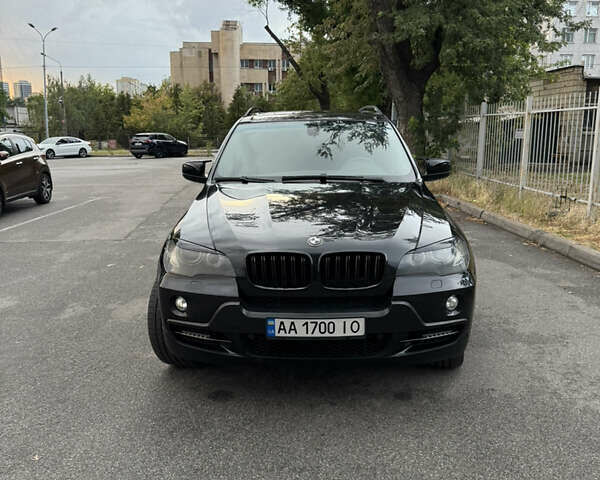 Черный БМВ Х5, объемом двигателя 4.8 л и пробегом 282 тыс. км за 13900 $, фото 1 на Automoto.ua