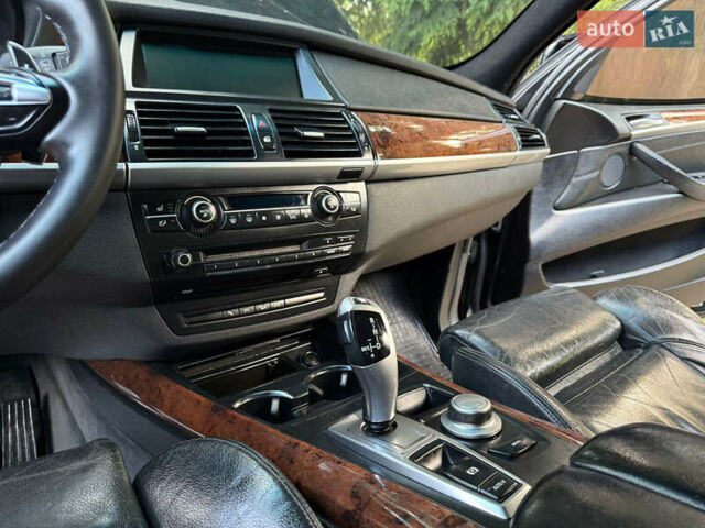 Чорний БМВ Х5, об'ємом двигуна 3 л та пробігом 343 тис. км за 12900 $, фото 36 на Automoto.ua
