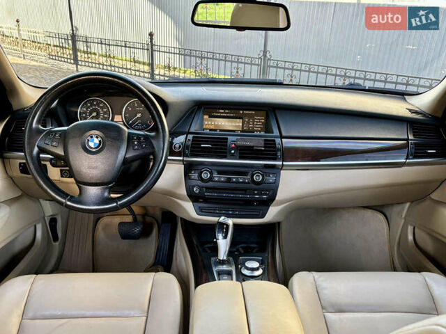 Черный БМВ Х5, объемом двигателя 4.8 л и пробегом 287 тыс. км за 8700 $, фото 16 на Automoto.ua