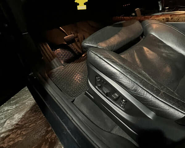 Чорний БМВ Х5, об'ємом двигуна 4.8 л та пробігом 287 тис. км за 11800 $, фото 14 на Automoto.ua