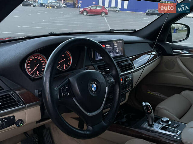 Черный БМВ Х5, объемом двигателя 3 л и пробегом 380 тыс. км за 12500 $, фото 25 на Automoto.ua