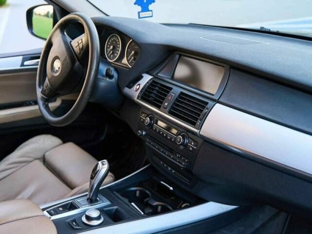Черный БМВ Х5, объемом двигателя 0 л и пробегом 260 тыс. км за 4371 $, фото 8 на Automoto.ua