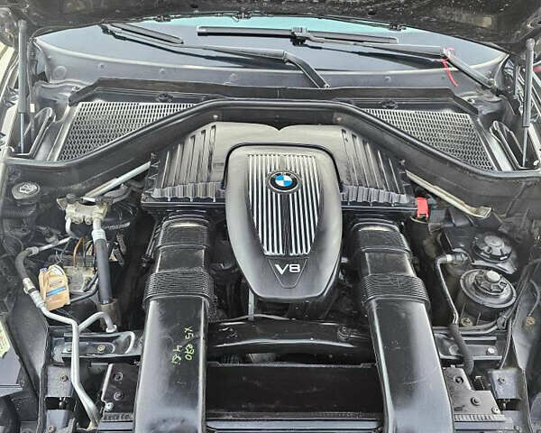 Черный БМВ Х5, объемом двигателя 4.8 л и пробегом 200 тыс. км за 14500 $, фото 6 на Automoto.ua