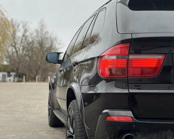 Черный БМВ Х5, объемом двигателя 3 л и пробегом 270 тыс. км за 12250 $, фото 25 на Automoto.ua