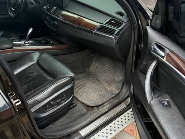 Черный БМВ Х5, объемом двигателя 4.8 л и пробегом 1 тыс. км за 8200 $, фото 5 на Automoto.ua