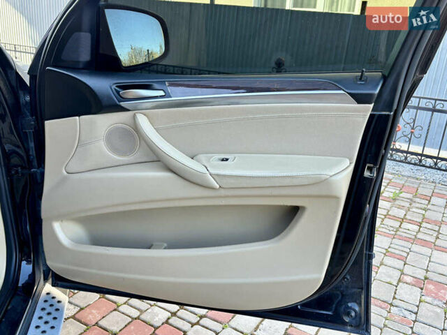 Черный БМВ Х5, объемом двигателя 4.8 л и пробегом 287 тыс. км за 8700 $, фото 38 на Automoto.ua