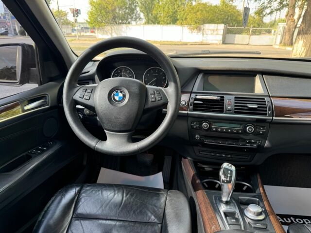 Черный БМВ Х5, объемом двигателя 3 л и пробегом 245 тыс. км за 12790 $, фото 14 на Automoto.ua