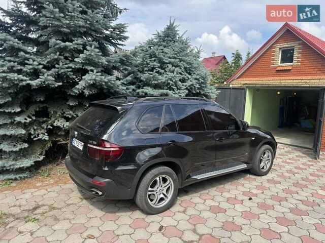 Чорний БМВ Х5, об'ємом двигуна 4.8 л та пробігом 242 тис. км за 10000 $, фото 1 на Automoto.ua