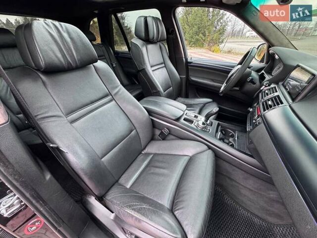 Черный БМВ Х5, объемом двигателя 4.8 л и пробегом 272 тыс. км за 9350 $, фото 11 на Automoto.ua