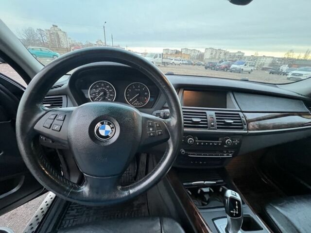 Черный БМВ Х5, объемом двигателя 3 л и пробегом 149 тыс. км за 12500 $, фото 3 на Automoto.ua