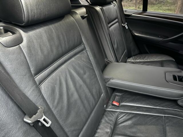 Черный БМВ Х5, объемом двигателя 3 л и пробегом 364 тыс. км за 8900 $, фото 21 на Automoto.ua