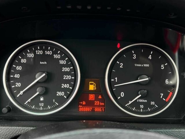 Черный БМВ Х5, объемом двигателя 4.8 л и пробегом 202 тыс. км за 12500 $, фото 12 на Automoto.ua