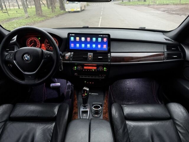 Черный БМВ Х5, объемом двигателя 3 л и пробегом 364 тыс. км за 8900 $, фото 15 на Automoto.ua