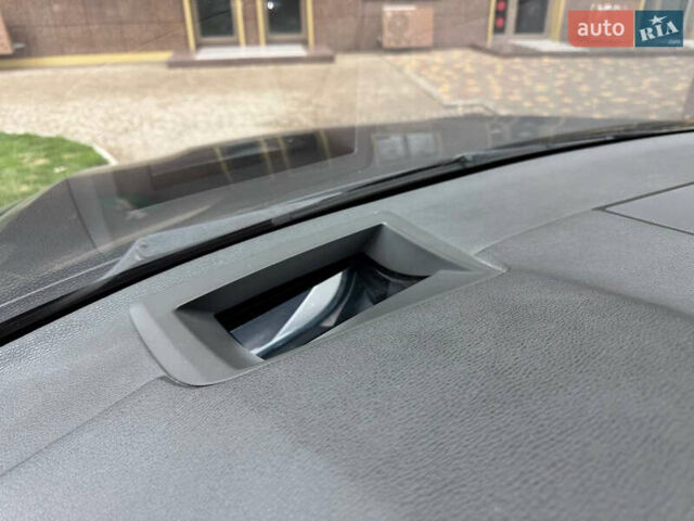 Черный БМВ Х5, объемом двигателя 4.8 л и пробегом 234 тыс. км за 11900 $, фото 34 на Automoto.ua