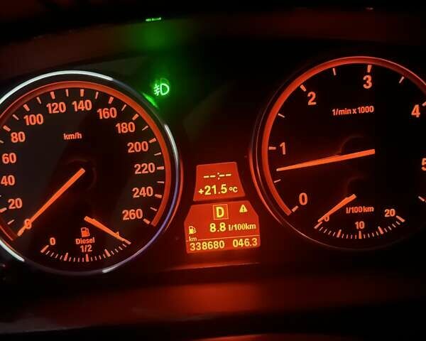 Чорний БМВ Х5, об'ємом двигуна 2.99 л та пробігом 340 тис. км за 13900 $, фото 8 на Automoto.ua