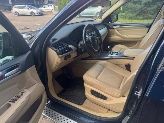 Черный БМВ Х5, объемом двигателя 3 л и пробегом 273 тыс. км за 3850 $, фото 5 на Automoto.ua