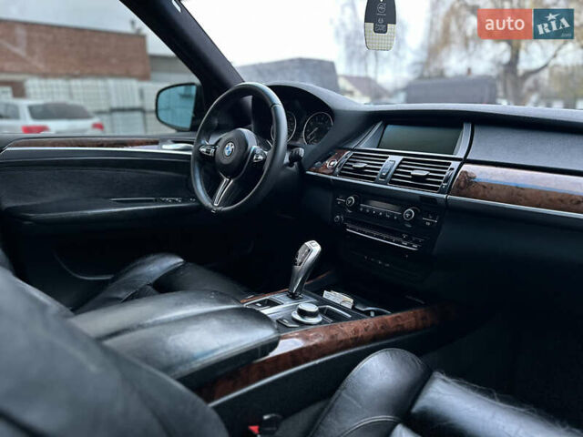 Черный БМВ Х5, объемом двигателя 3 л и пробегом 270 тыс. км за 12250 $, фото 85 на Automoto.ua