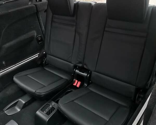 Чорний БМВ Х5, об'ємом двигуна 3 л та пробігом 320 тис. км за 12000 $, фото 11 на Automoto.ua