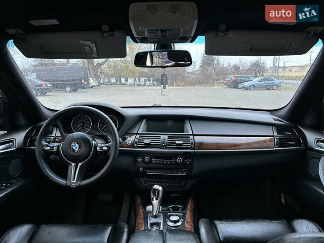 Черный БМВ Х5, объемом двигателя 3 л и пробегом 270 тыс. км за 12250 $, фото 76 на Automoto.ua