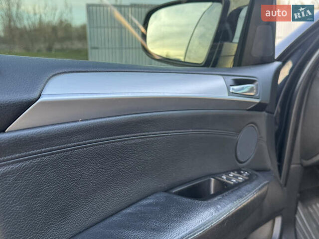 Черный БМВ Х5, объемом двигателя 2.99 л и пробегом 329 тыс. км за 15500 $, фото 31 на Automoto.ua
