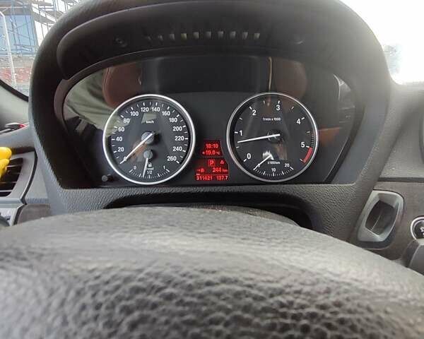 Черный БМВ Х5, объемом двигателя 3 л и пробегом 312 тыс. км за 12500 $, фото 5 на Automoto.ua