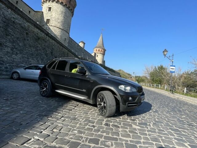 Черный БМВ Х5, объемом двигателя 3 л и пробегом 2 тыс. км за 8243 $, фото 2 на Automoto.ua
