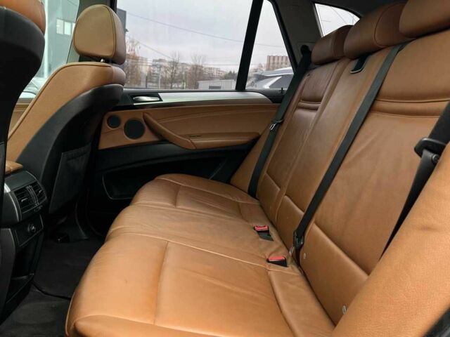 Черный БМВ Х5, объемом двигателя 4.8 л и пробегом 202 тыс. км за 12500 $, фото 18 на Automoto.ua