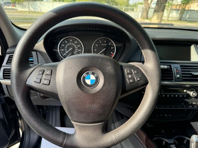 Черный БМВ Х5, объемом двигателя 3 л и пробегом 245 тыс. км за 12790 $, фото 22 на Automoto.ua