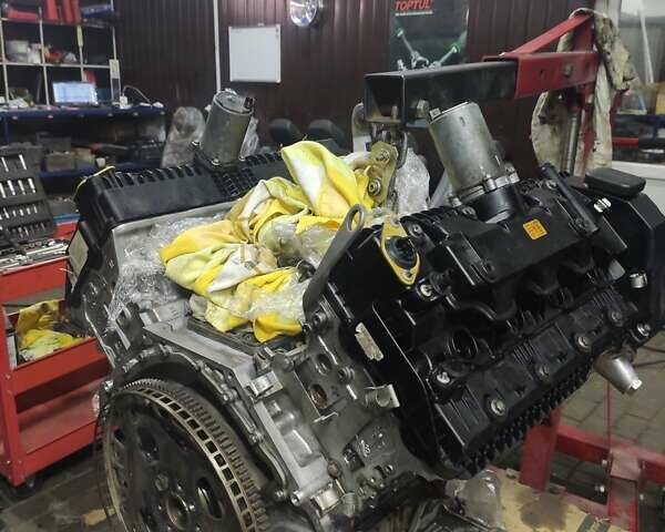 Черный БМВ Х5, объемом двигателя 4.8 л и пробегом 300 тыс. км за 9000 $, фото 16 на Automoto.ua