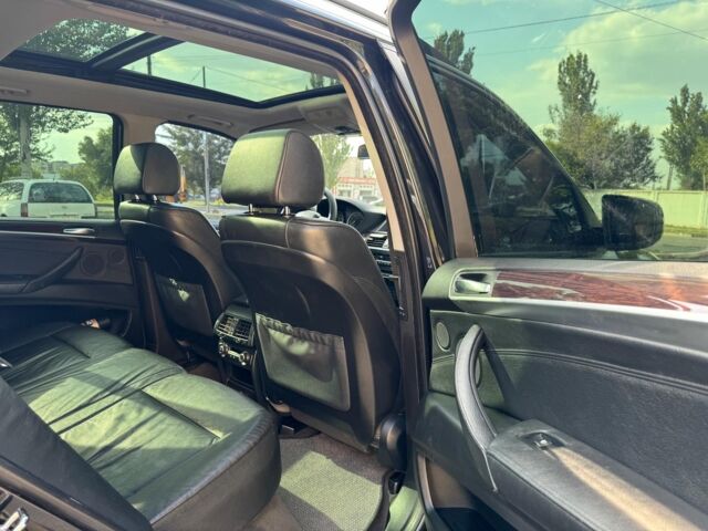 Черный БМВ Х5, объемом двигателя 3 л и пробегом 245 тыс. км за 12790 $, фото 12 на Automoto.ua