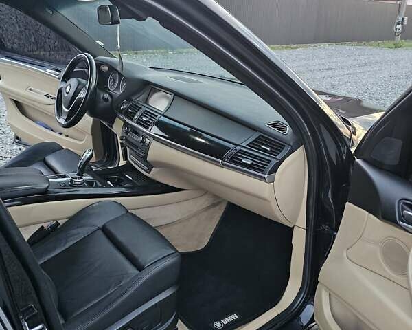 Чорний БМВ Х5, об'ємом двигуна 2.99 л та пробігом 400 тис. км за 13200 $, фото 20 на Automoto.ua