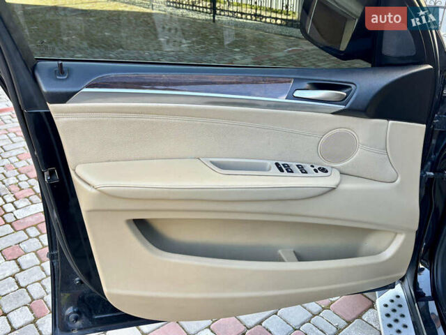 Черный БМВ Х5, объемом двигателя 4.8 л и пробегом 287 тыс. км за 8700 $, фото 35 на Automoto.ua