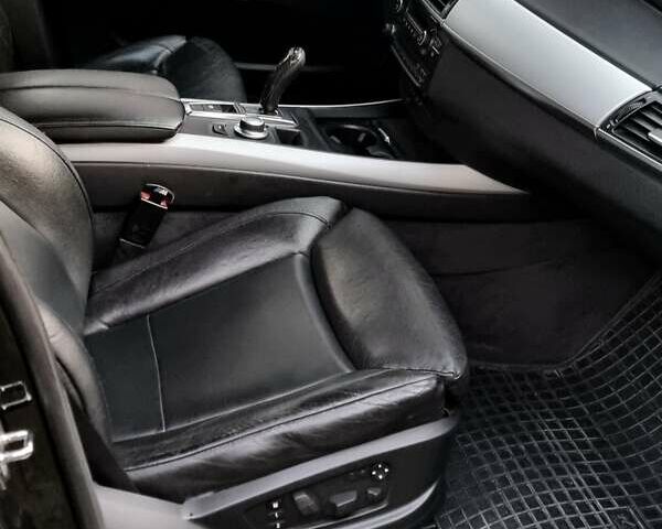 Черный БМВ Х5, объемом двигателя 2.99 л и пробегом 400 тыс. км за 13700 $, фото 24 на Automoto.ua