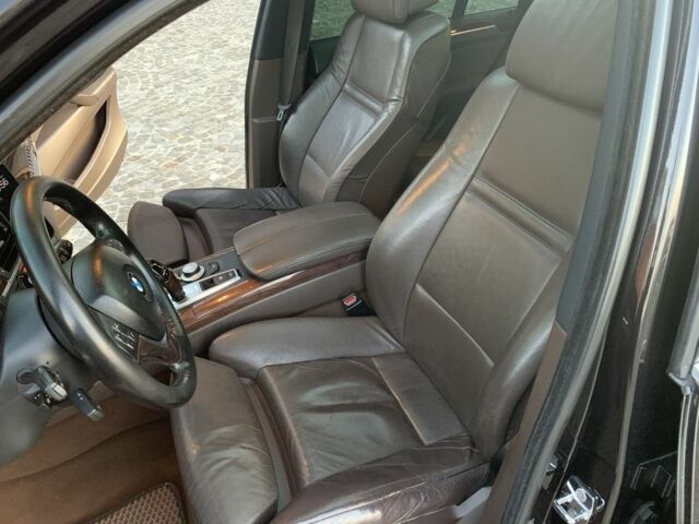 БМВ Х5 2008 в Днепре (Днепропетровске) на Automoto.ua Черный БМВ Х5, объемом двигателя 4.8 л и пробегом 225 тыс. км за 378 $, фото 23 на Automoto.ua