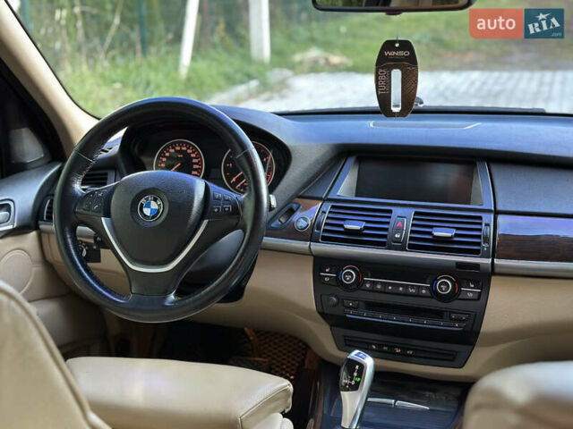 Чорний БМВ Х5, об'ємом двигуна 3 л та пробігом 310 тис. км за 13900 $, фото 20 на Automoto.ua