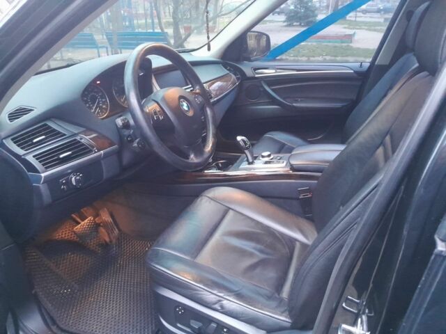 Черный БМВ Х5, объемом двигателя 2.9 л и пробегом 290 тыс. км за 301 $, фото 6 на Automoto.ua