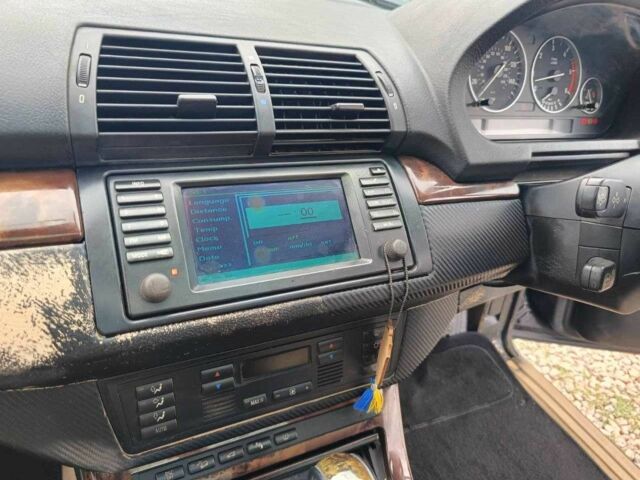 Чорний БМВ Х5, об'ємом двигуна 3 л та пробігом 288 тис. км за 3500 $, фото 12 на Automoto.ua