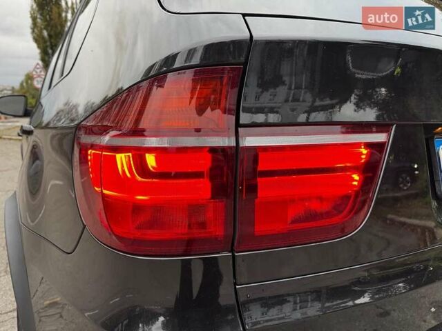 Чорний БМВ Х5, об'ємом двигуна 4.8 л та пробігом 250 тис. км за 10290 $, фото 7 на Automoto.ua