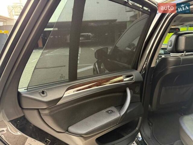 Черный БМВ Х5, объемом двигателя 3 л и пробегом 160 тыс. км за 14990 $, фото 14 на Automoto.ua