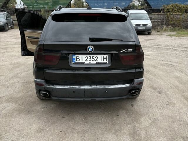 Черный БМВ Х5, объемом двигателя 4.8 л и пробегом 350 тыс. км за 10000 $, фото 3 на Automoto.ua