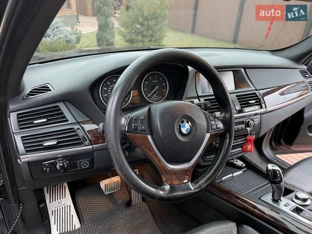 БМВ Х5 2008 в Днепре (Днепропетровске) на Automoto.ua Черный БМВ Х5, объемом двигателя 3 л и пробегом 384 тыс. км за 12500 $, фото 9 на Automoto.ua