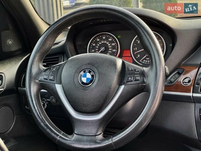 Чорний БМВ Х5, об'ємом двигуна 4.8 л та пробігом 307 тис. км за 12999 $, фото 35 на Automoto.ua