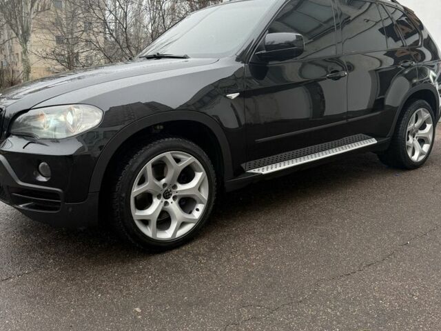 Чорний БМВ Х5, об'ємом двигуна 3 л та пробігом 35 тис. км за 15000 $, фото 1 на Automoto.ua