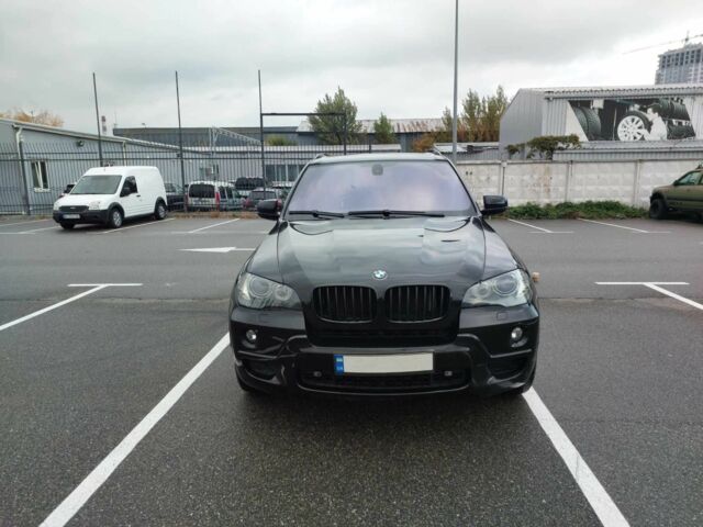 Черный БМВ Х5, объемом двигателя 3 л и пробегом 250 тыс. км за 16000 $, фото 5 на Automoto.ua