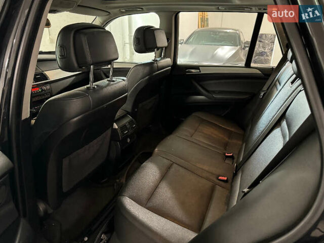 Чорний БМВ Х5, об'ємом двигуна 3 л та пробігом 244 тис. км за 16850 $, фото 20 на Automoto.ua