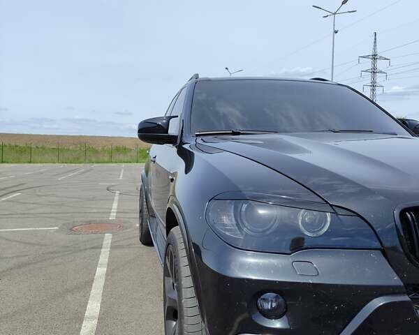 Чорний БМВ Х5, об'ємом двигуна 0 л та пробігом 328 тис. км за 17700 $, фото 2 на Automoto.ua