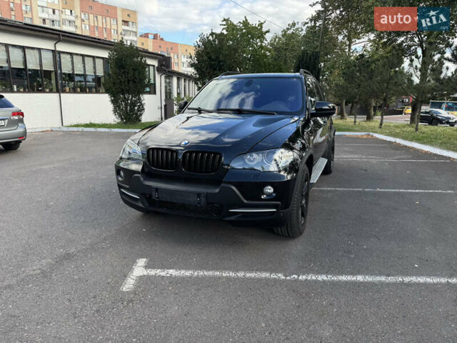 Черный БМВ Х5, объемом двигателя 2.99 л и пробегом 300 тыс. км за 17500 $, фото 1 на Automoto.ua